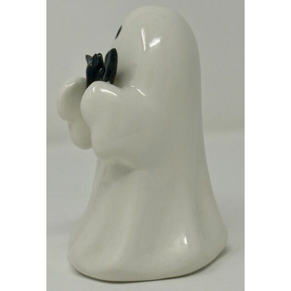 New Hyde & EEK 4.5" Ceramic Ghost with Bat Halloween Figurine Target 2025 - Picture 2 of 4